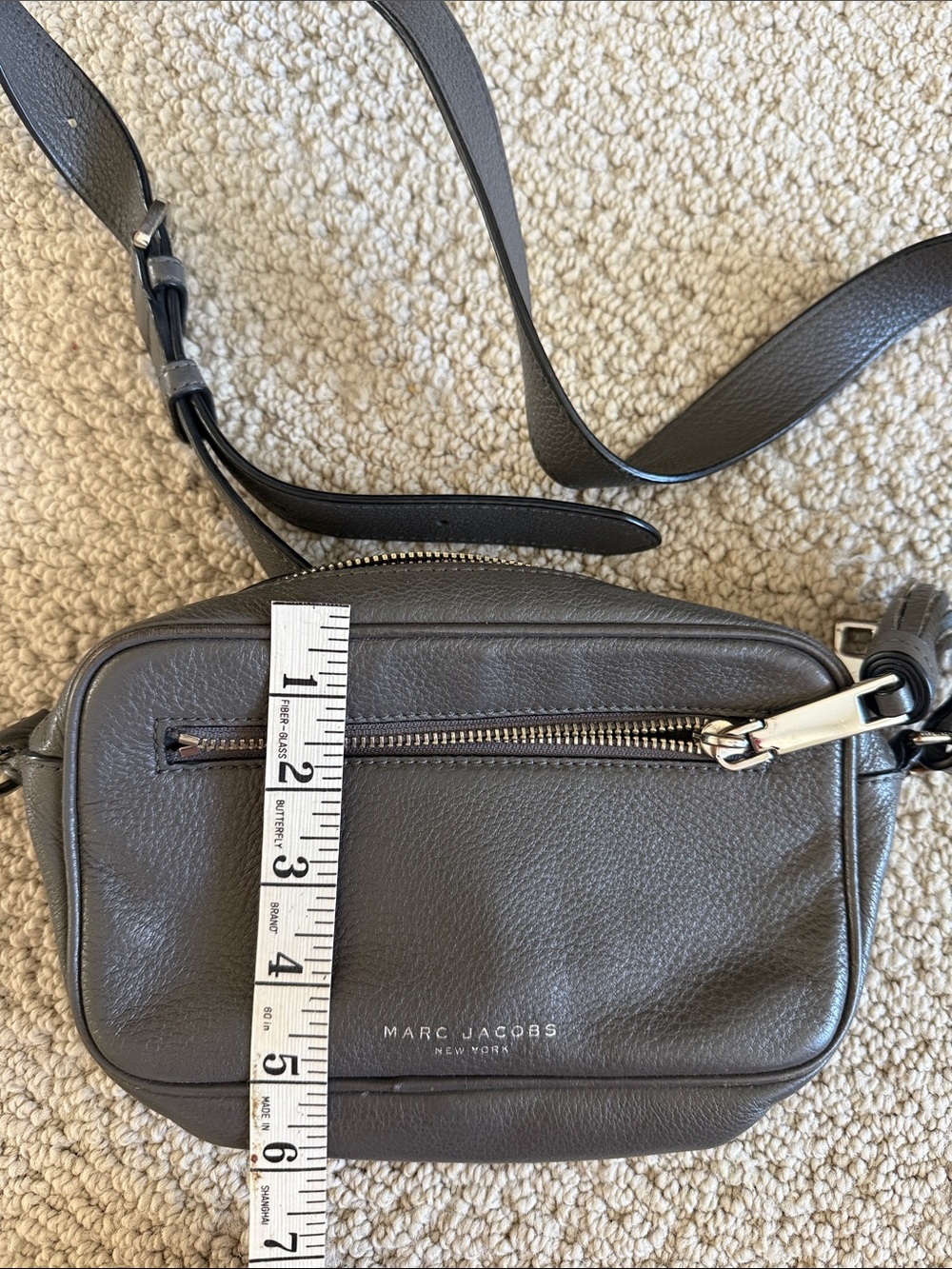 Marc Jacobs Gray Pebbled Leather Belt Bag - Picture 3 of 5